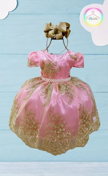 Vestido Infantil Rosa Com Renda Realeza Metalizada Daminha