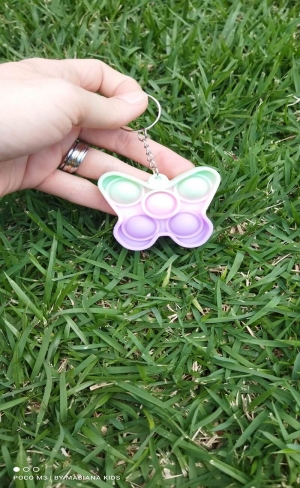 xx_chaveiro-de-pop-it-fidget-toy-borboleta-e5e0f6cd13151a9e7f5bb10570451a69.jpg