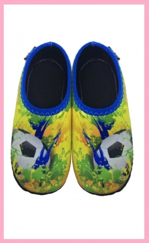 xx_sapatilha-infantil-neoprene-antiderrapante-futebol-copa-c9b4523cb62dfb48fad0dd28ee62fc3c.jpg