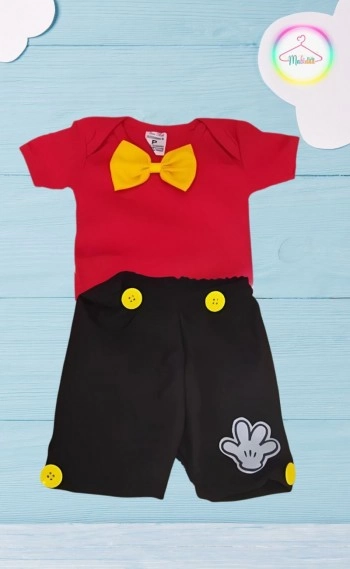 Conjunto bebê tema Ratinho vermelho